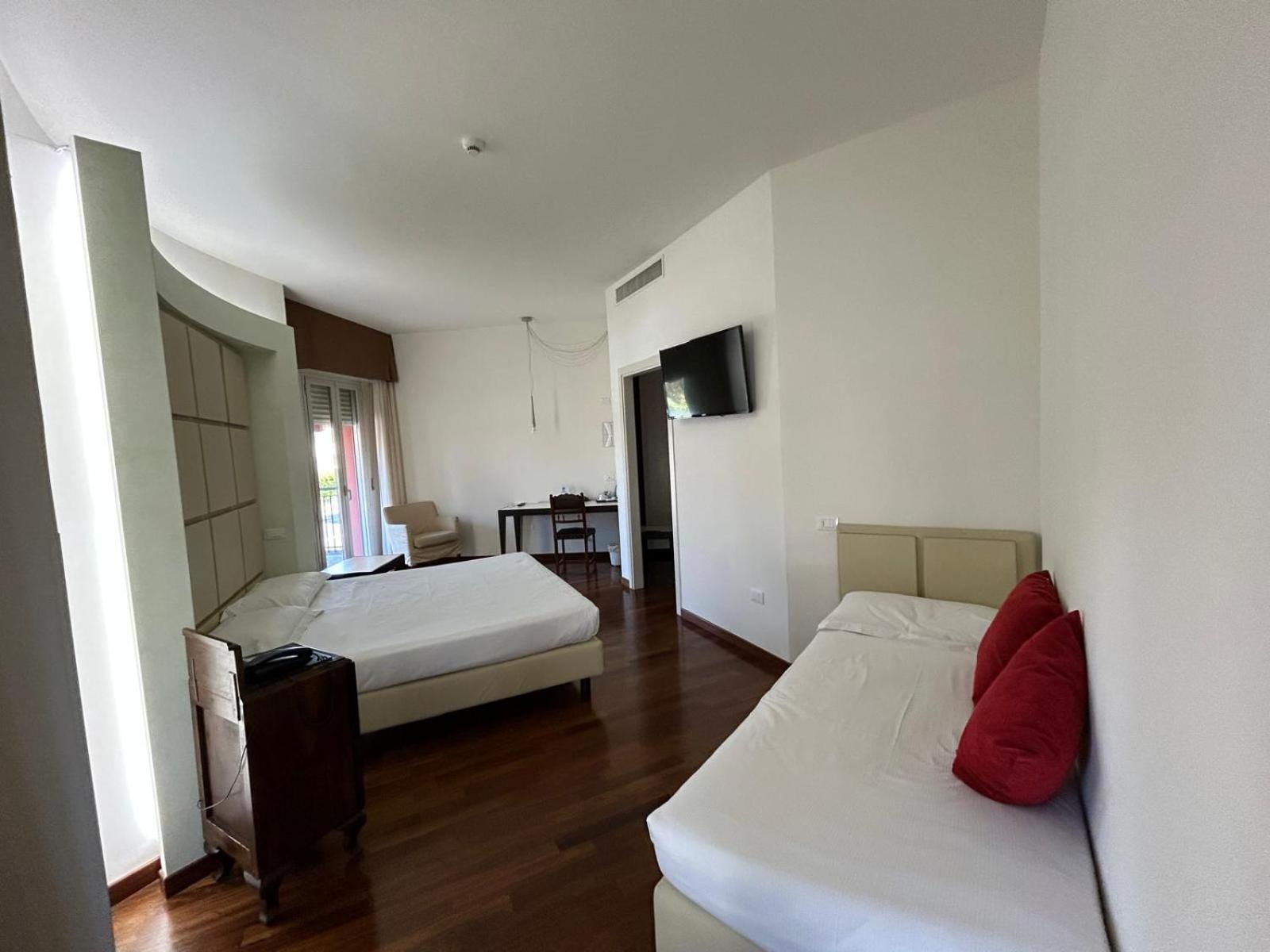 Best Western Cesena Hotel Ngoại thất bức ảnh